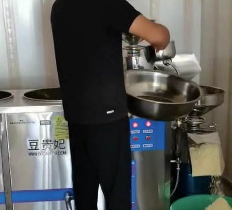 豆腐坊一天能賣多少豆腐