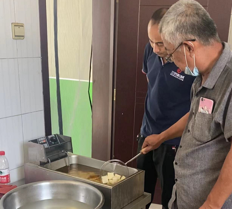 開豆腐坊一天能賣多少豆腐