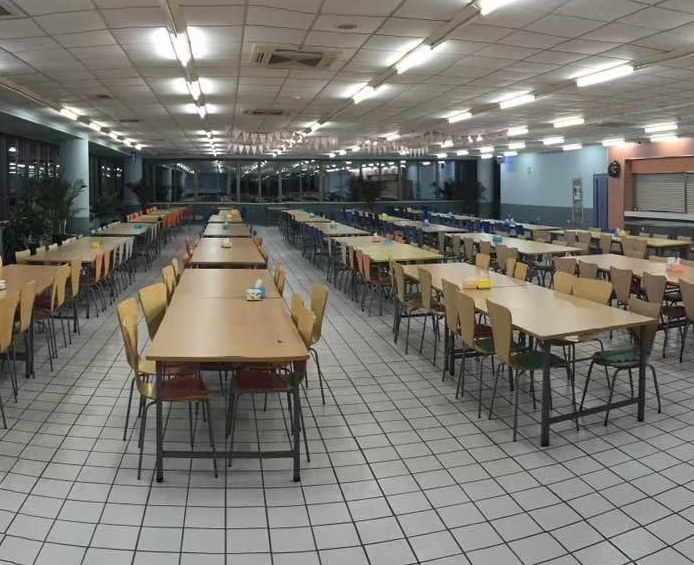 食堂使用豆貴妃豆腐機(jī)做豆腐