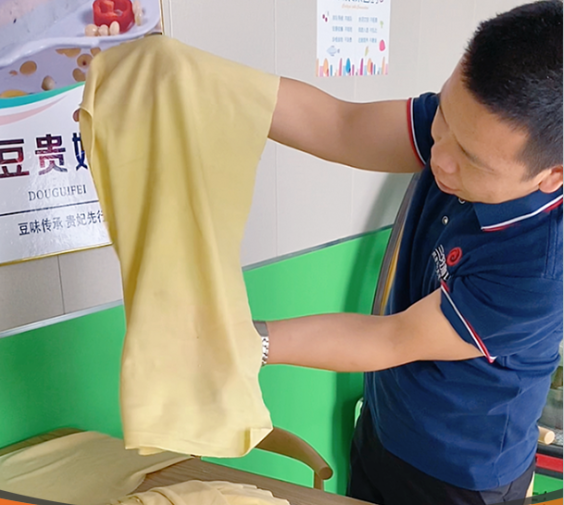 干豆腐機(jī)怎么做出漂亮豆皮 干豆腐機(jī)怎么做出漂亮豆皮