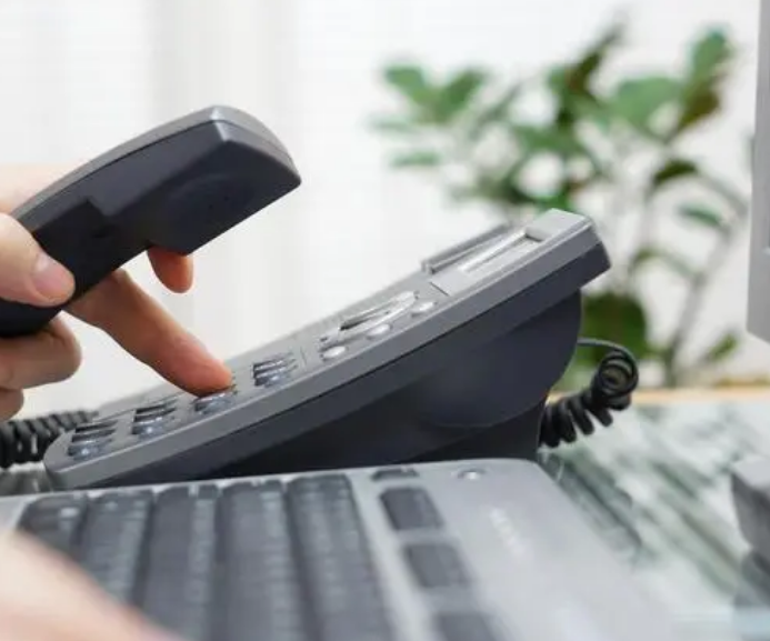 老鐵來電話 老鐵來電話