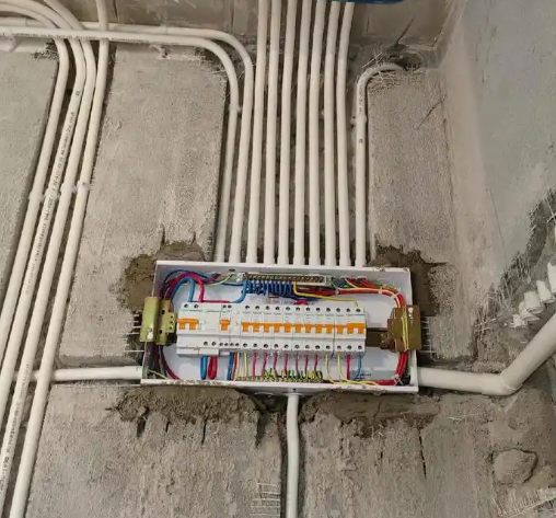 1743983629360475.png image.png